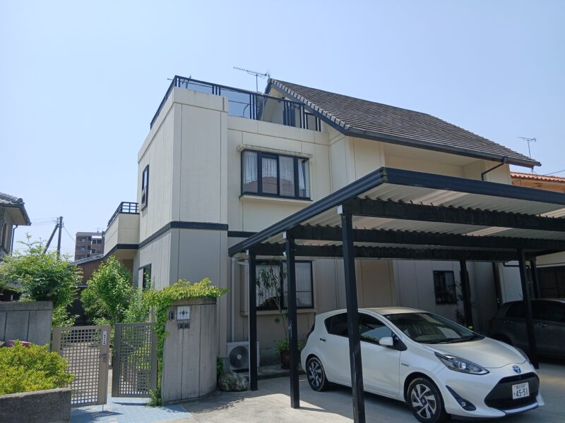 国分寺町新居 鉄筋コンクリート造の戸建です。